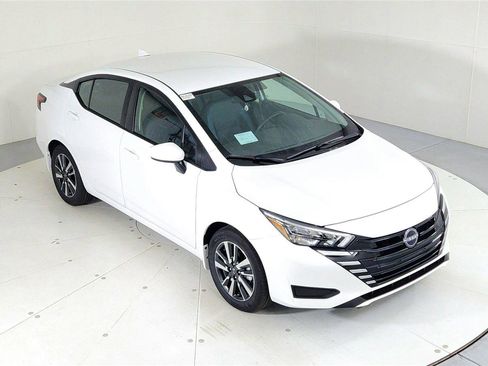 New 2025 Nissan Versa SV w/ Trunk Package image 13