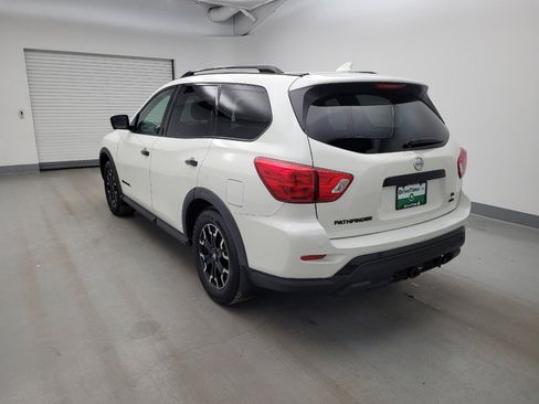 Used 2019 Nissan Pathfinder SL AWD/4WD image 5