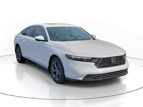 New 2026 Honda Accord EX-L image 1