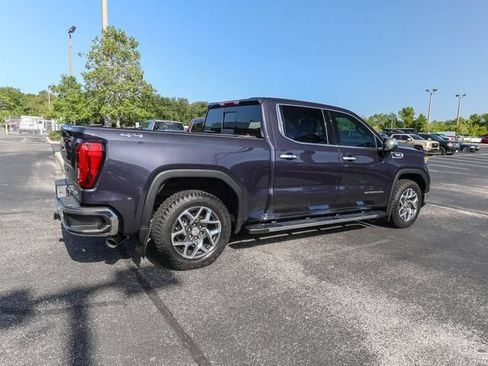 Used 2023 GMC Sierra 1500 SLT w/ SLT Premium Plus Package AWD/4WD image 10
