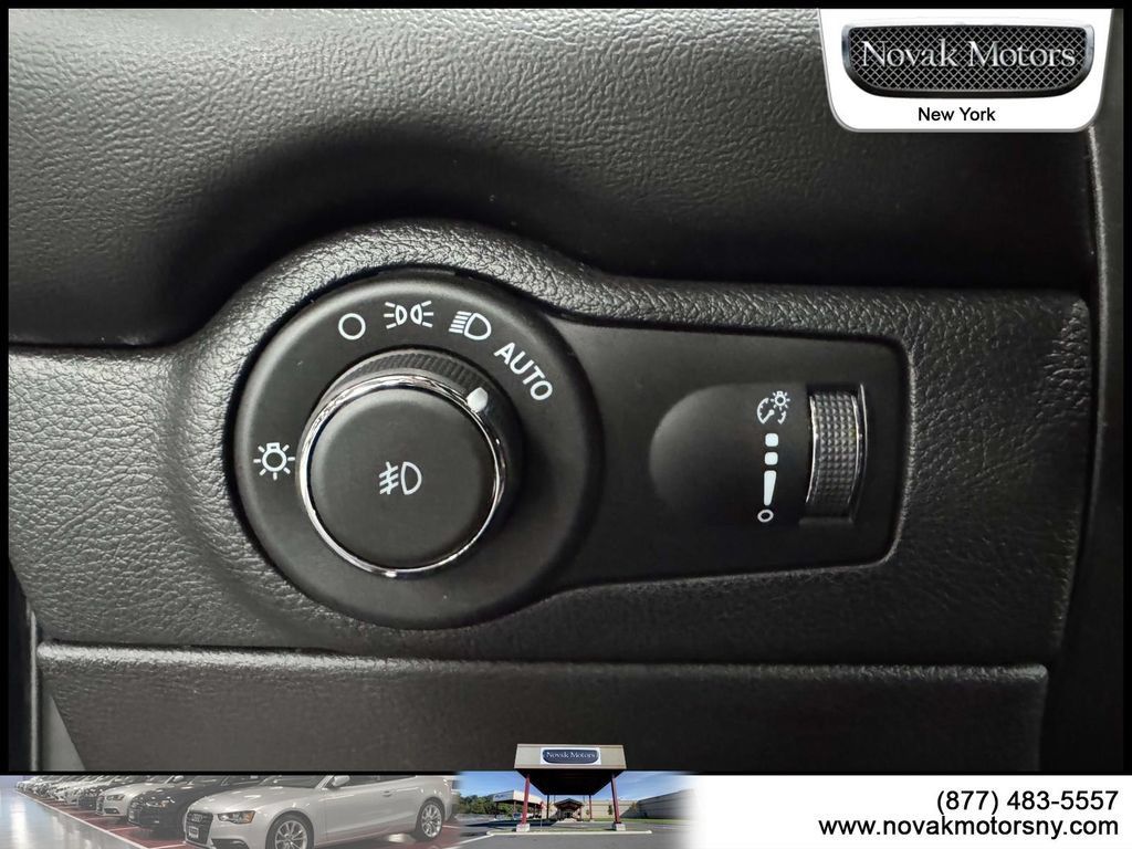 Used 2022 Dodge Durango GT AWD/4WD image 22