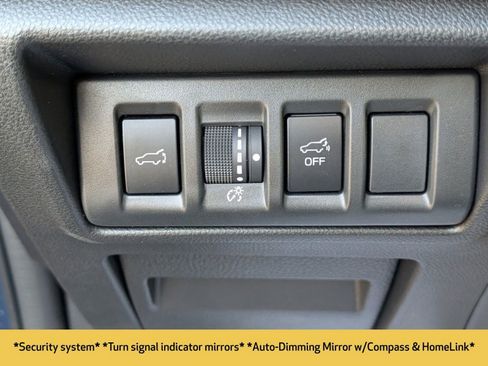 Used 2025 Subaru Outback Premium image 11