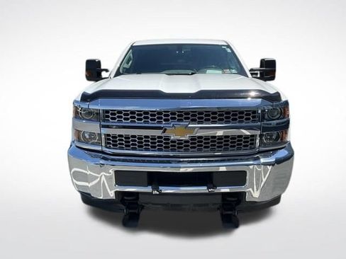 Used 2019 Chevrolet Silverado 2500 W/T AWD/4WD image 2
