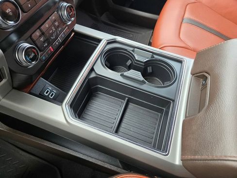 Used 2019 Ford F250 King Ranch w/ Snow Plow Prep Package image 12