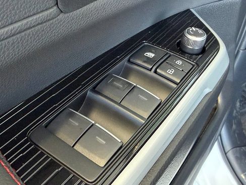 New 2026 Toyota Sienna XSE FWD image 16