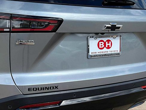 Used 2026 Chevrolet Equinox RS w/ Convenience Package III image 28