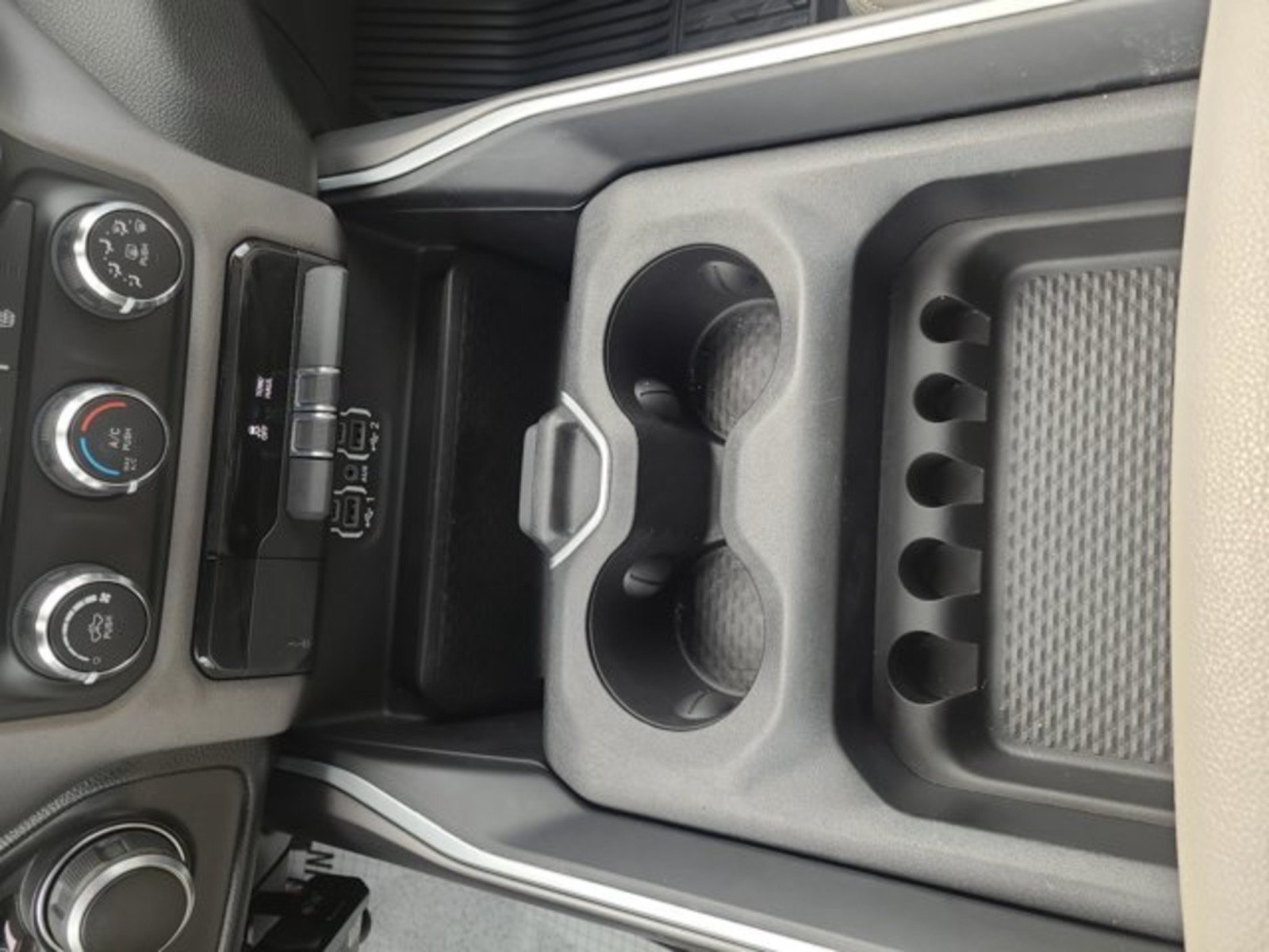 Used 2023 RAM 1500 Big Horn AWD/4WD image 14