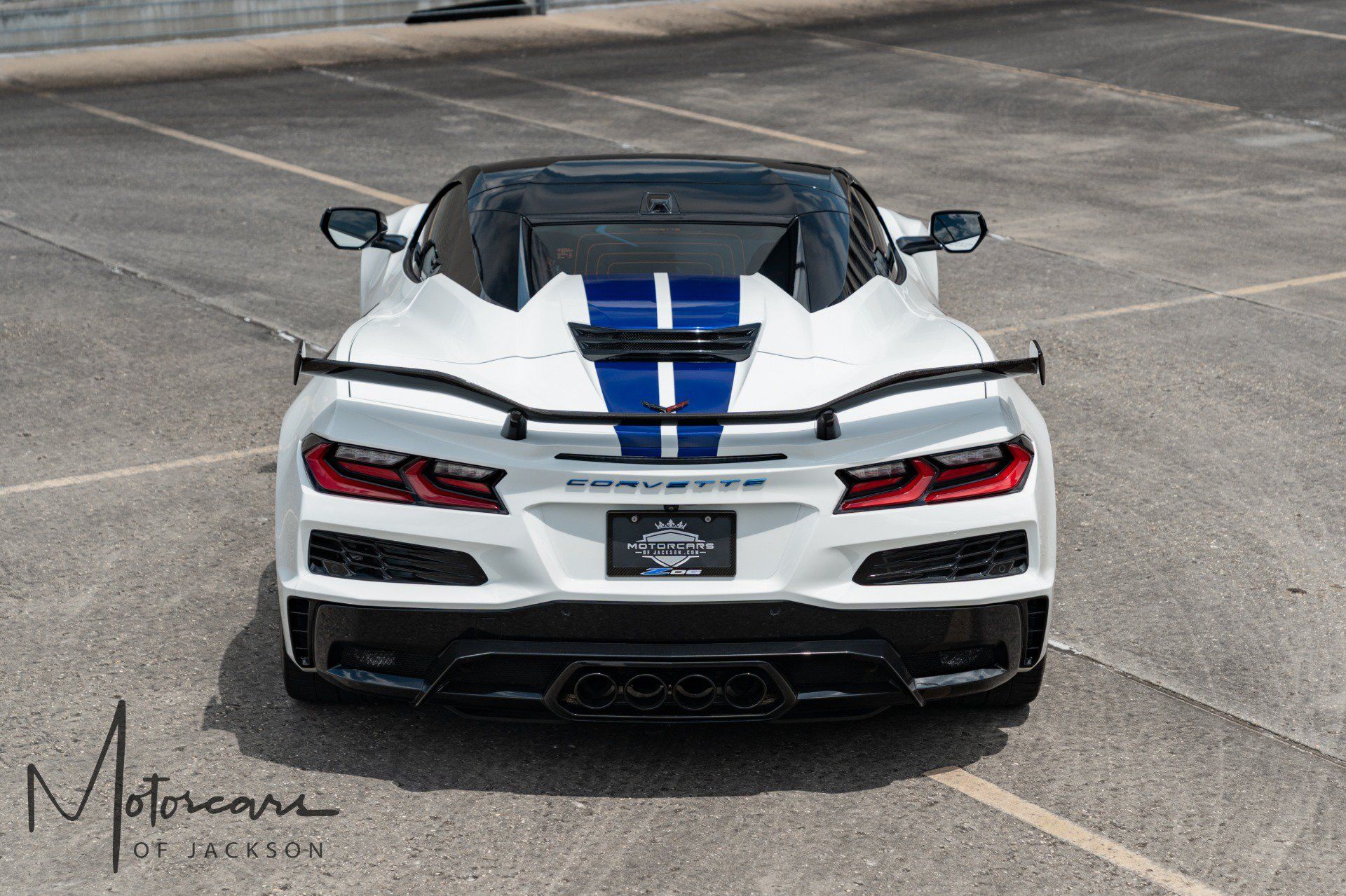 Used 2024 Chevrolet Corvette Z06 RWD image 25
