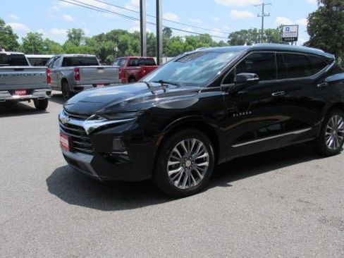 Used 2019 Chevrolet Blazer Premier w/ Driver Confidence II Package image 4