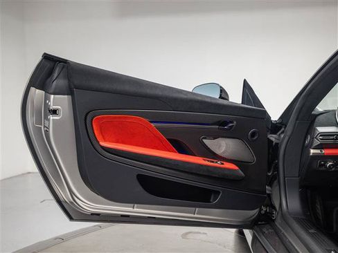 Used 2025 Aston Martin Vanquish RWD image 34