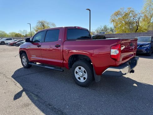 Used 2017 Toyota Tundra SR5 w/ SR5 Upgrade Package image 7