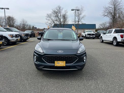 Certified 2022 Ford Escape SEL w/ Technology Package AWD/4WD image 2