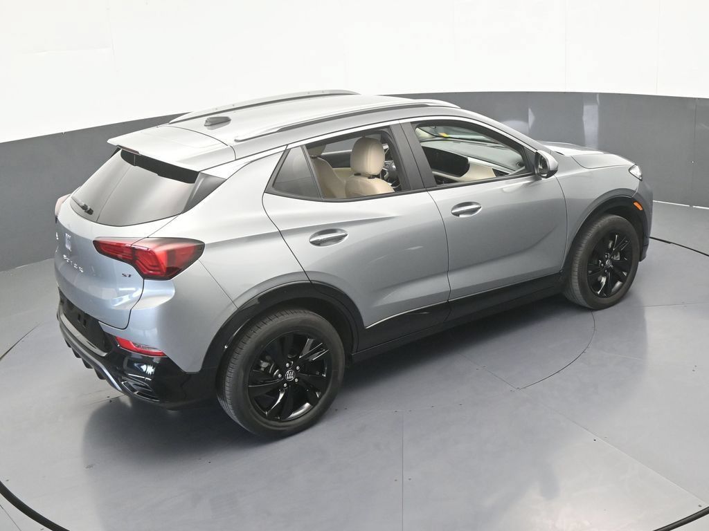 Used 2024 Buick Encore GX Sport Touring FWD image 47