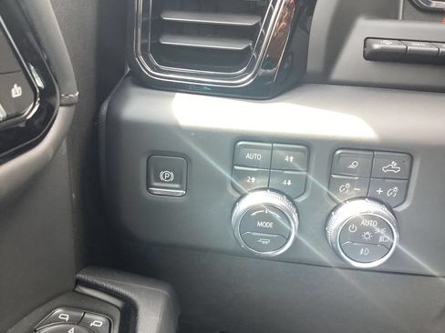 New 2026 GMC Sierra 1500 AT4X AWD/4WD image 29