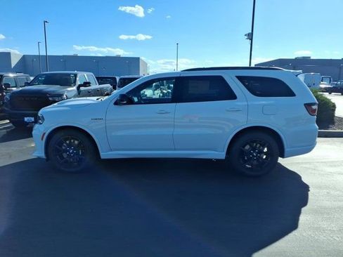 New 2026 Dodge Durango GT w/ Tow 'N Go Package AWD/4WD image 3