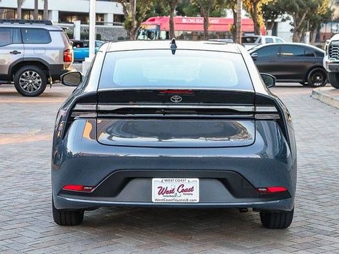 New 2026 Toyota Prius Plug-In Hybrid FWD image 8