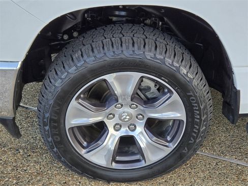 Used 2023 RAM 1500 Laramie image 9