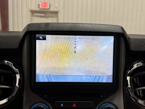 Used 2016 Ford F250 Platinum w/ FX4 Off-Road Package image 25