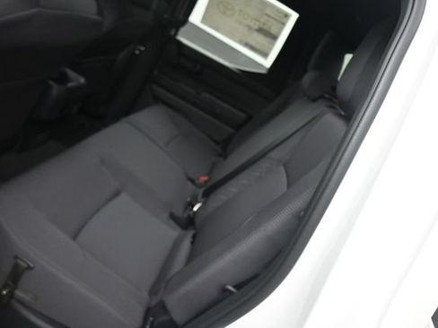Used 2026 Toyota Tacoma SR5 AWD/4WD image 19