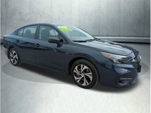 Certified 2025 Subaru Legacy Premium image 9