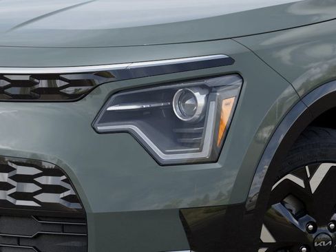 New 2025 Kia Niro Wind image 10