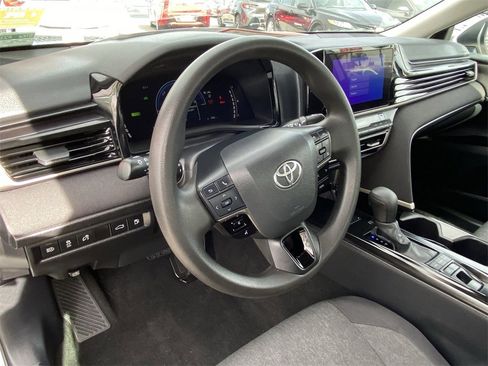 Certified 2025 Toyota Camry LE image 20