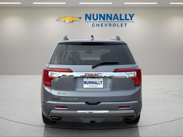 Used 2021 GMC Acadia Denali w/ Denali Technology Package FWD image 4