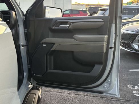 Certified 2024 Chevrolet Silverado 1500 ZR2 image 12