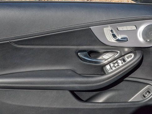 Used 2020 Mercedes-Benz C 300 C 300 image 25