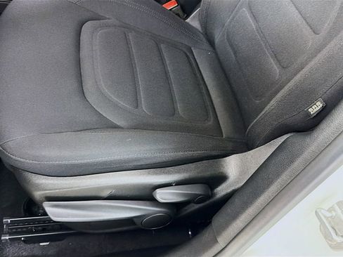 Used 2019 Jeep Renegade Latitude image 21