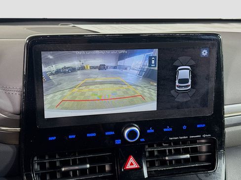 Used 2020 Hyundai Ioniq Limited image 19