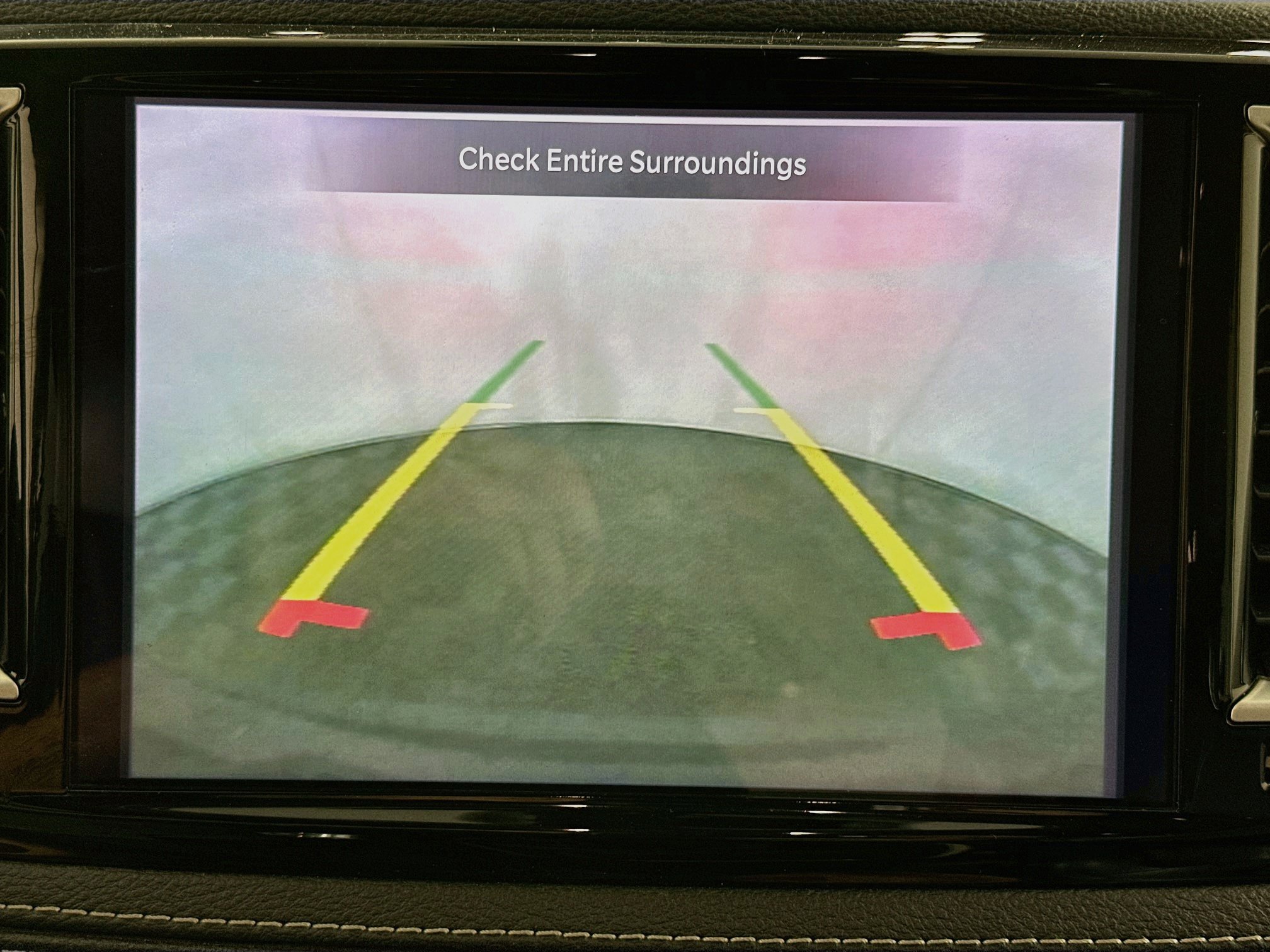 Used 2023 Chrysler Pacifica Touring-L FWD image 21