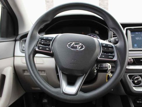 Used 2018 Hyundai Sonata SE image 14
