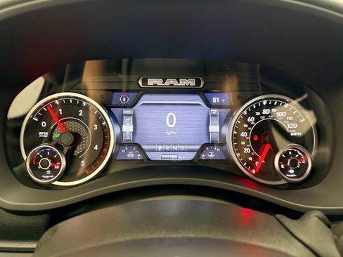 New 2026 RAM 2500 Big Horn AWD/4WD image 16