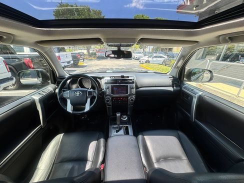 Used 2012 Toyota 4Runner Limited AWD/4WD image 12