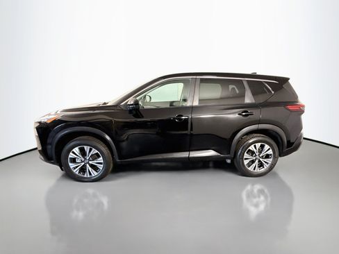Used 2022 Nissan Rogue SV FWD image 6