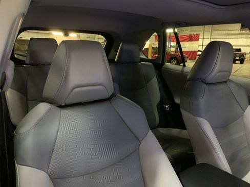 New 2025 Toyota RAV4 Limited image 17