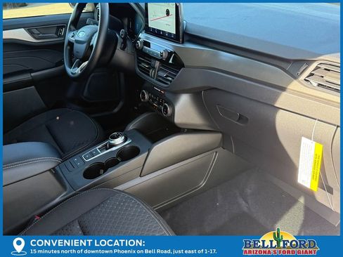 New 2026 Ford Escape Active image 11