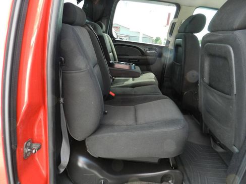 Used 2011 Chevrolet Avalanche LS w/ Regional Value Package image 12