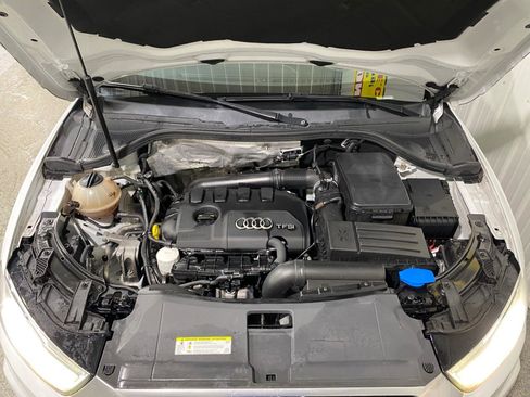 Used 2017 Audi Q3 2.0T Premium image 24