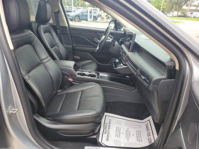 Certified 2023 Lincoln Corsair AWD w/ Equipment Group 101A image 27