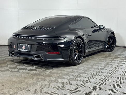 Used 2025 Porsche 911 Carrera image 7