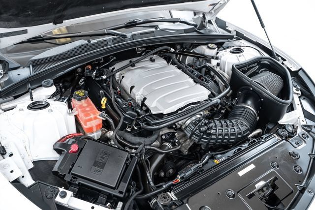 Used 2016 Chevrolet Camaro SS RWD image 29