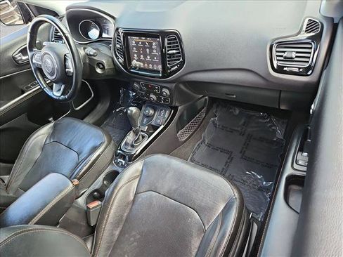 Used 2018 Jeep Compass Limited w/ Navigation Group AWD/4WD image 21