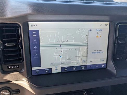 Used 2024 Ford Bronco Everglades image 14