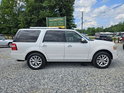 Used 2017 Ford Expedition Limited RWD image 1