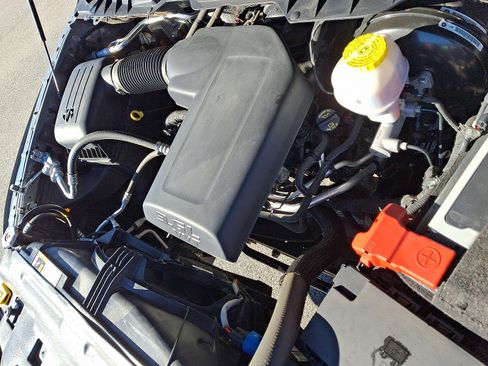 Used 2022 RAM 1500 Classic Warlock w/ Ceramic Gray Warlock Package image 27