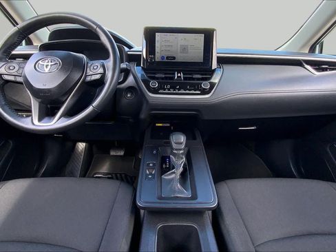 Certified 2026 Toyota Corolla Cross LE FWD image 15