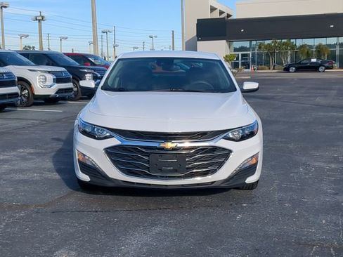 Used 2024 Chevrolet Malibu LT FWD image 3