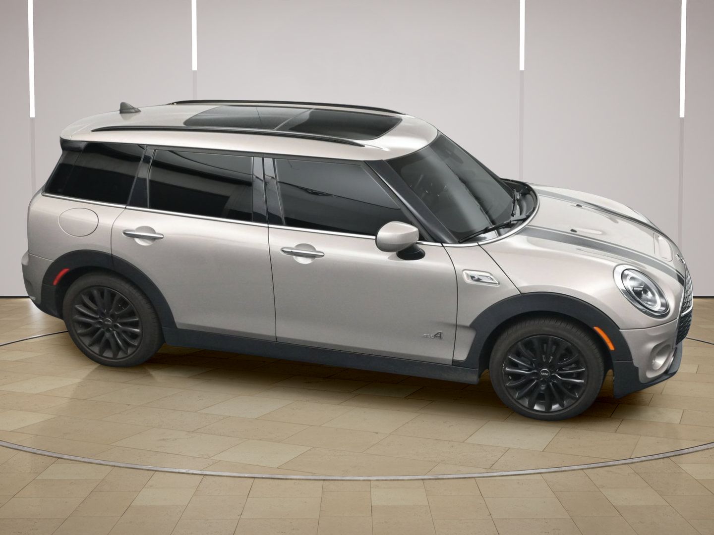 Used 2022 MINI Cooper Clubman S AWD/4WD image 29